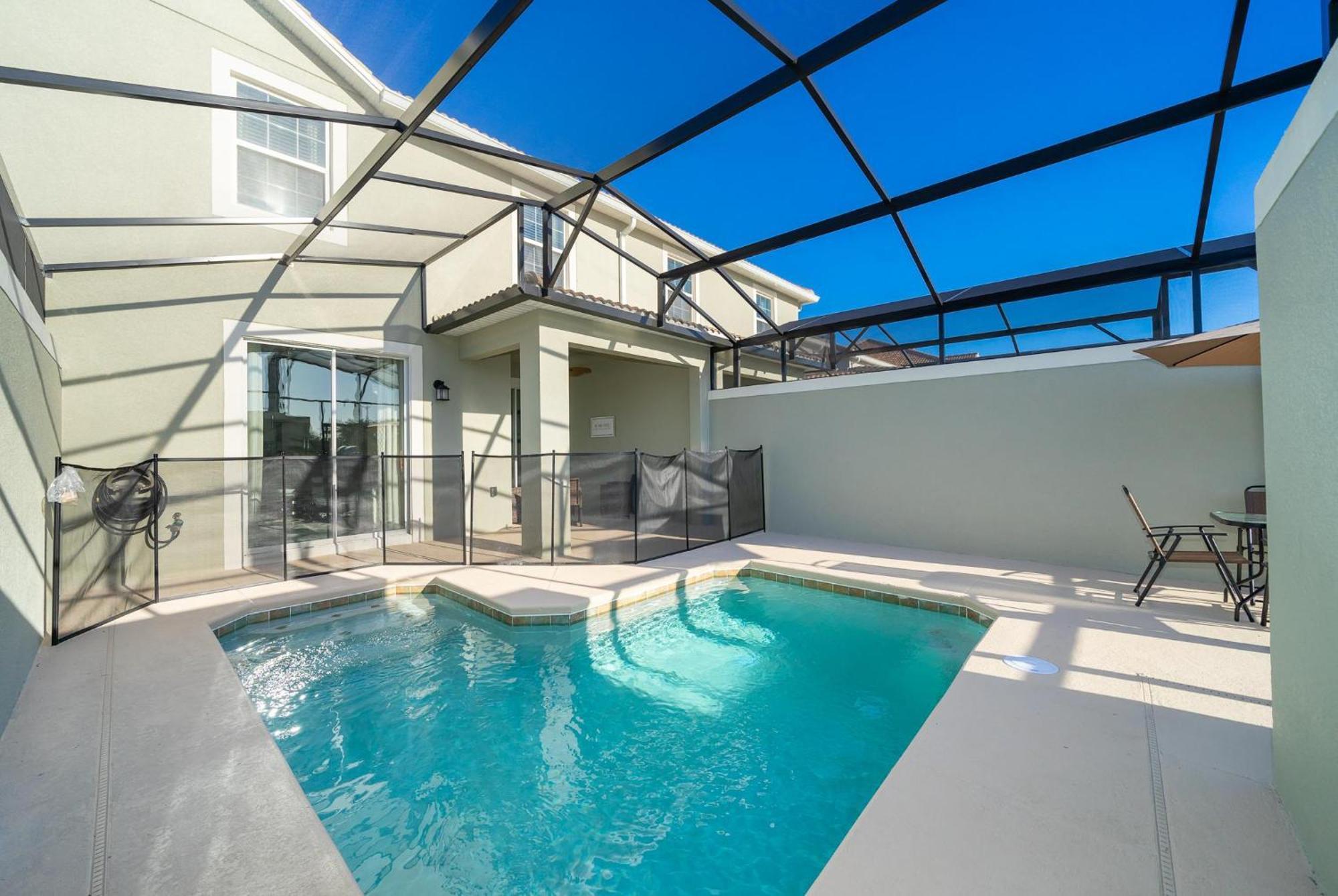 4832Bn Townhouse 4 Bedrooms & 3 Bathrooms + Pool Кисими Екстериор снимка